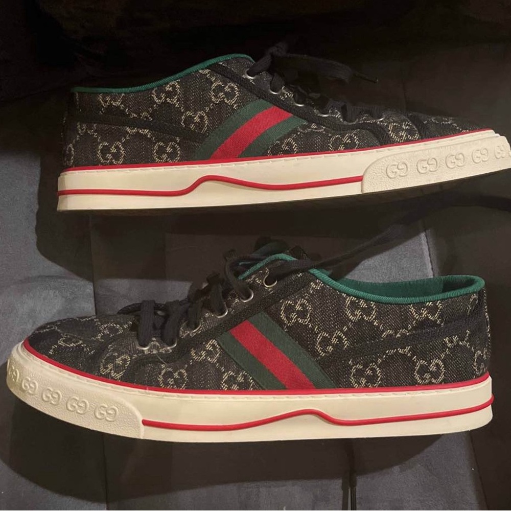 1977 Black ivory Gucci Tennis size 9.5 no original box lightly worn